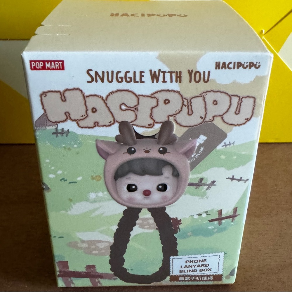 Pop Mart HACIPUPU Snuggle With You phone lanyard Sealed Box - Comfy Bunny